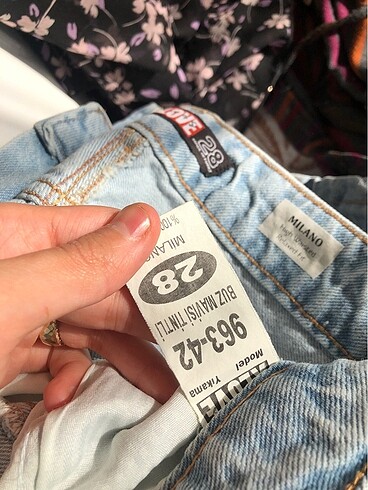 28 Beden Kot yırtmaçlı pantolon