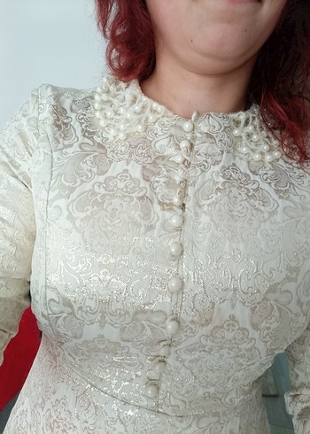 Düğmeli Vintage Midi Beyaz Nişan Elbisesi