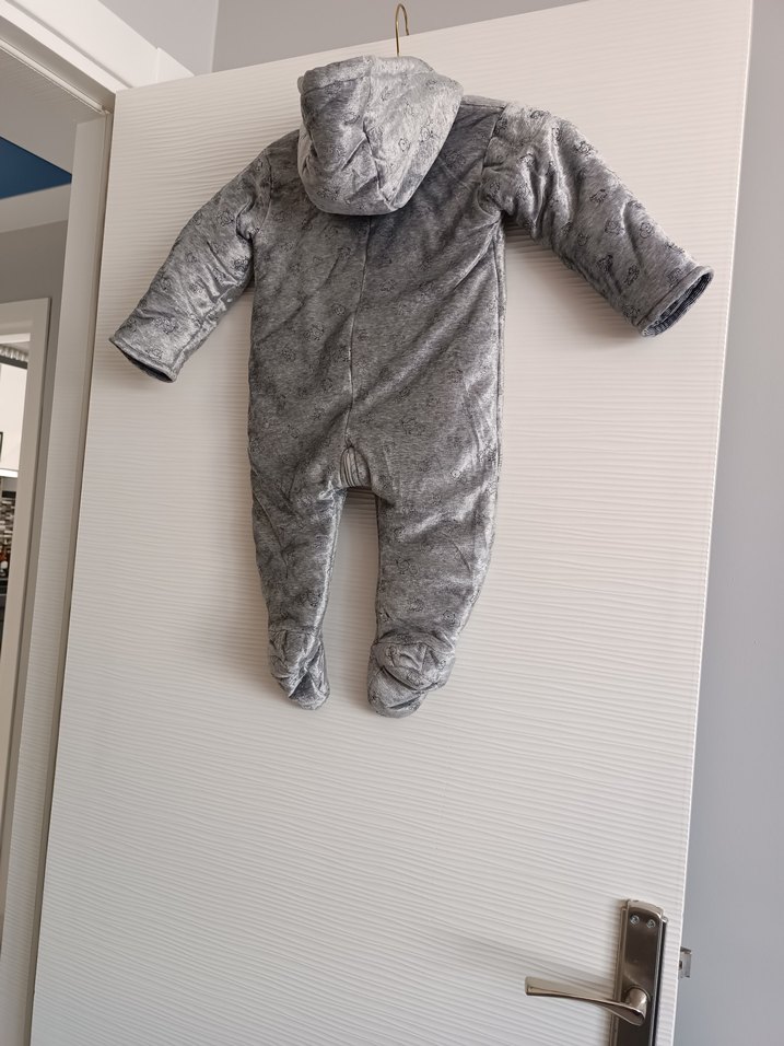 Gri Kapüşonlu Bebek Tulumu - Görsel 2