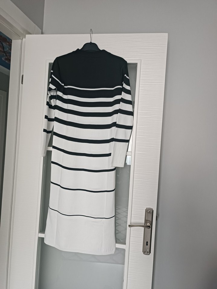 Çizgili Uzun Kollu Triko Elbise - Görsel 2