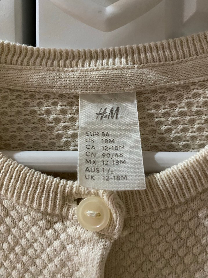 Kız Çocuk Beyaz Örgü Hırka - Görsel 4