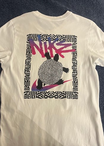 Nike Erkek Beyaz Baskılı Kısa Kollu Tişört - Görsel 3