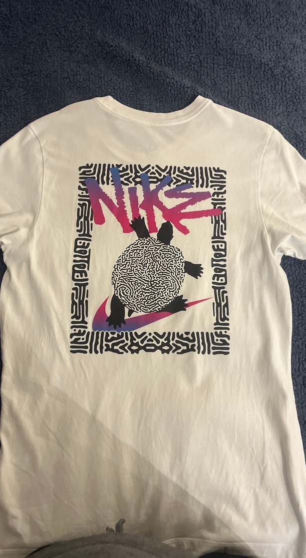 Nike Erkek Beyaz Baskılı Kısa Kollu Tişört - Görsel 3