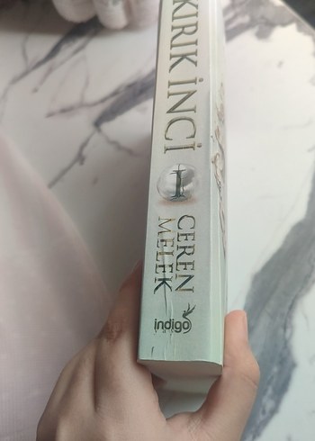 Ceren Melek - Kırık İnci Romanı - Görsel 2