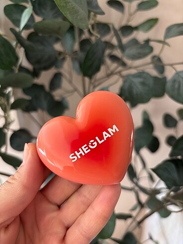 Beden Sheglam krem allık