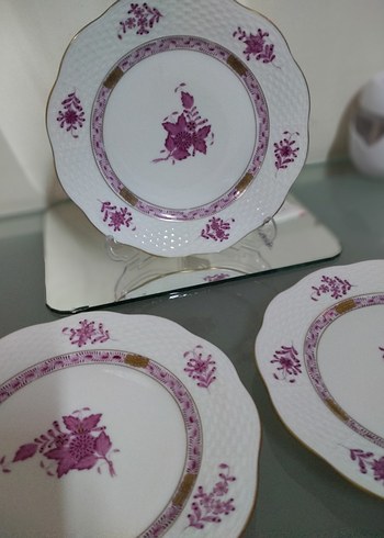  Beden mor Renk Herend 517 form 19cm Pembe pasta tabağı Adet fiyatı.