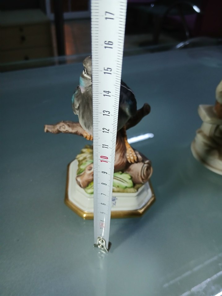 İspanyol damgalı Pastel Tonlarda Beyaz Figürin - Görsel 5