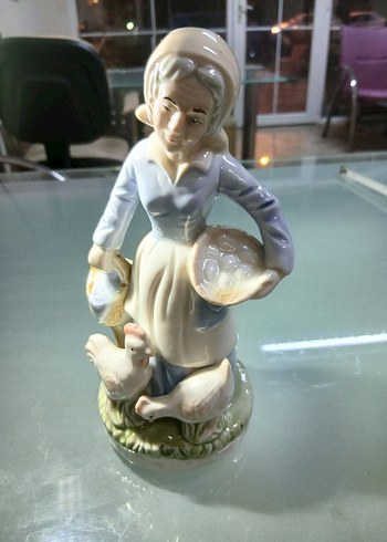 Liadro modeli Fransız damgasız dönem.Pastel Mavi Figürin - Görsel 3