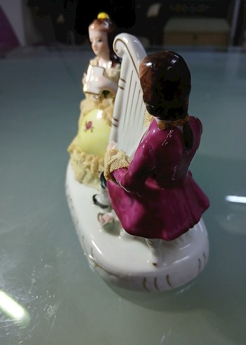 FRANSIZ Porselen Pastel Renkli Çift Figürlü Biblo - Görsel 2