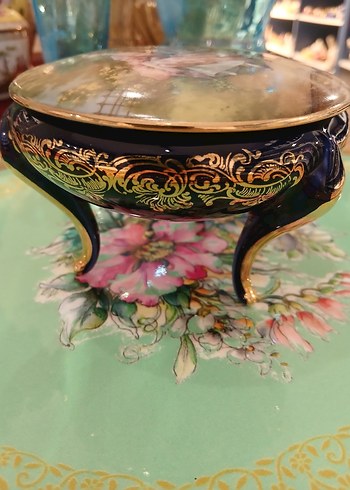 Limoges ayaklı bonboniyer 50yıllık sahibinden. - Görsel 9