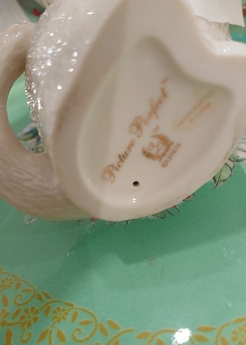 Beyaz Şapkalı Kedi Figürlü biblo damgalı. - Görsel 3