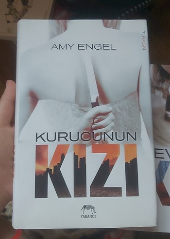 Kurucunun Kızı & Devrimin Kızı Roman Seti