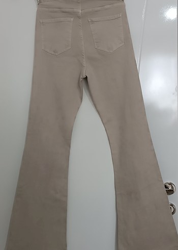 m Beden ten rengi Renk Bej İspanyol paça denim kot pantolon