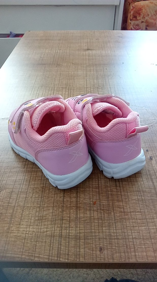 Kız Çocuk Pembe Cırtlı Spor Ayakkabı - Görsel 3