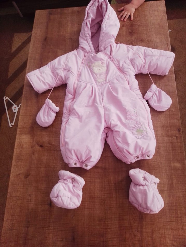 Pembe Bebek Tulumu Kapüşonlu - Görsel 2