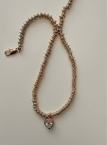 Beymen Collection Gold Kalp Taşlı Kolye