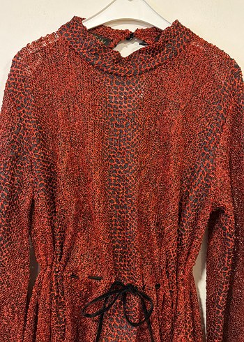 Kırmızı Yılan Desenli Uzun Triko Elbise - Görsel 3