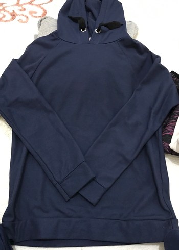 4 adet sweat bir fiyatına hepsi - Görsel 4