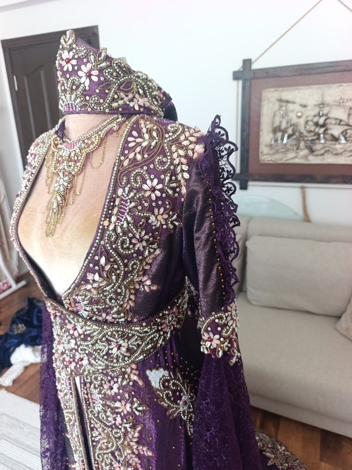 Uzun Mor Nakışlı Kadın Bindallı Elbise - Görsel 5