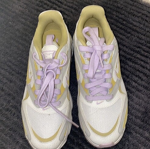 Nike ayakkabi