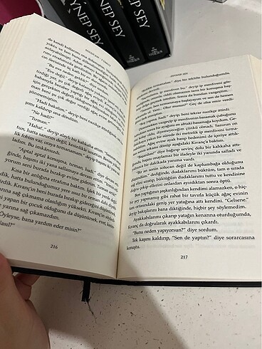  Beden Renk Solucan serisi 1. Kitap umut
