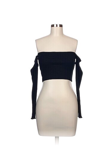 Stradivarius Bluz %70 İndirimli.