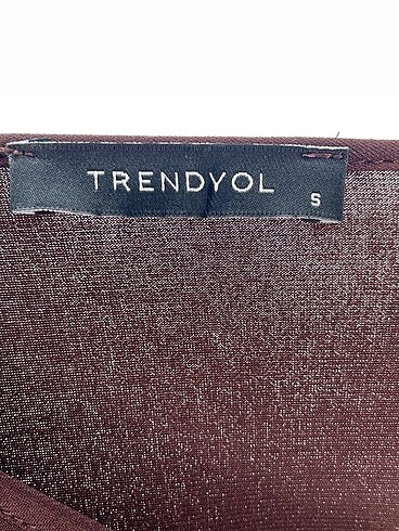 s Beden kahverengi Renk Trendyol & Milla Bluz %70 İndirimli.