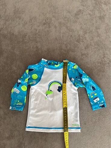 Yeni ve etiketli Decathlon UV korumalı bebek tişörtü. - Görsel 2