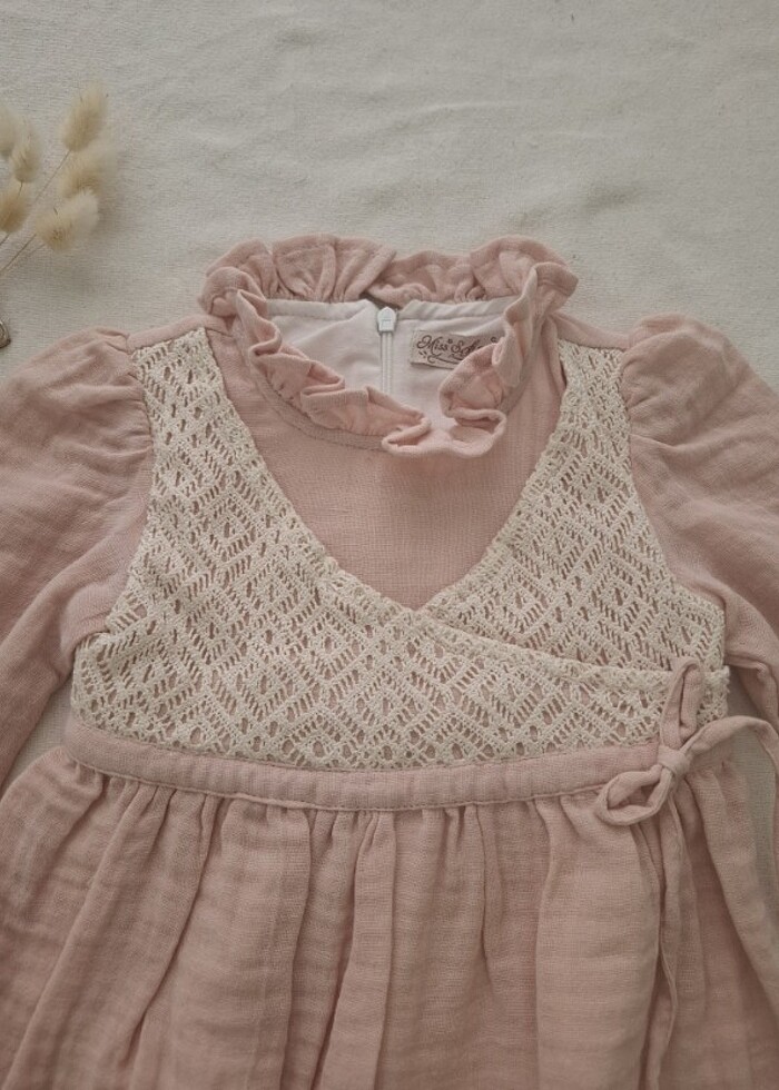 Dantel detaylı elbise - Görsel 3