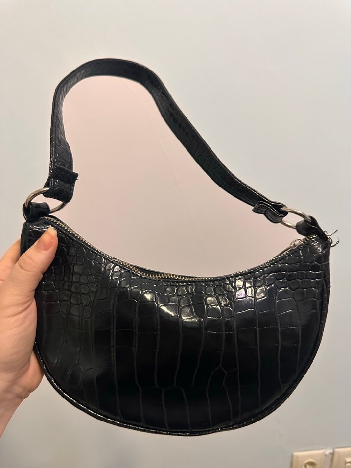Siyah Yılan Derisi Desenli Kadın Deri Çanta - Görsel 3