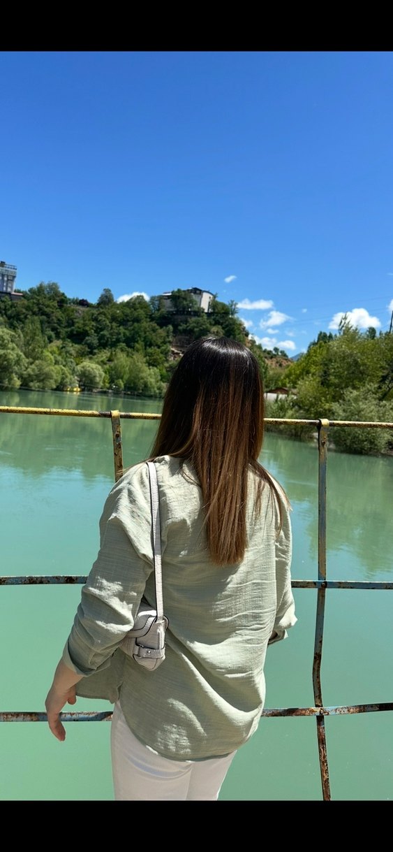 Lc Waikiki Kadın yeşil  Keten Düğmeli Gömlek - Görsel 3