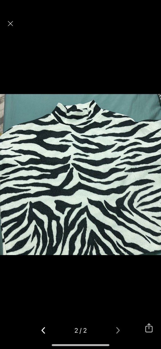 Zebra Desenli Stradivarius kadın kazak M beden - Görsel 2