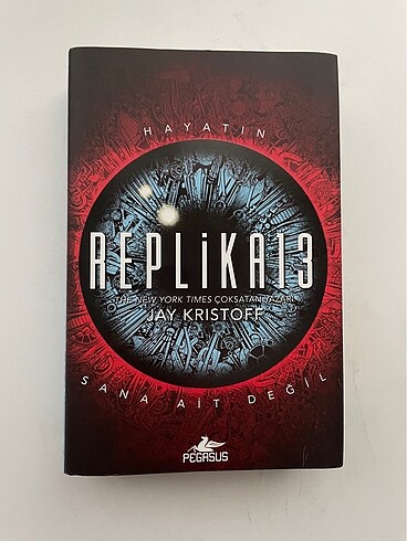 Replika13 - Jay Kristoff