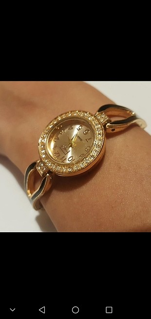 Quartz saat