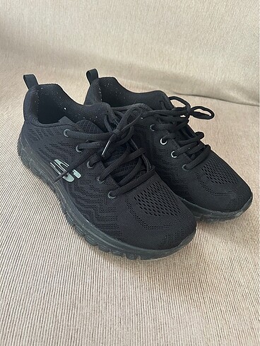 39 Beden Skechers Graceful-Get Connected Kadın Spor Ayakkabı Siyah