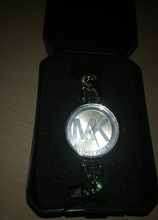 Saat Michael Kors 