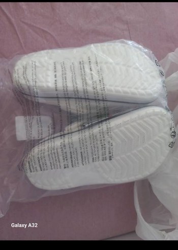 36 Beden Crocs terlik