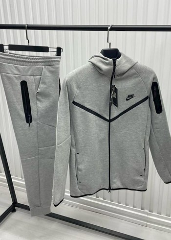 Nike l