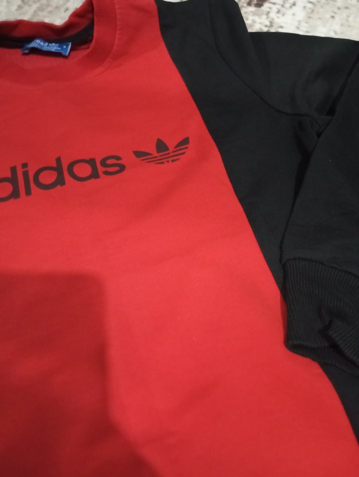 Kırmızı Siyah Adidas Kapüşonsuz Sweatshirt - Görsel 2