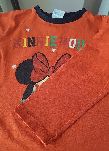 5 Yaş Beden Mickey tisort,yeni gibi