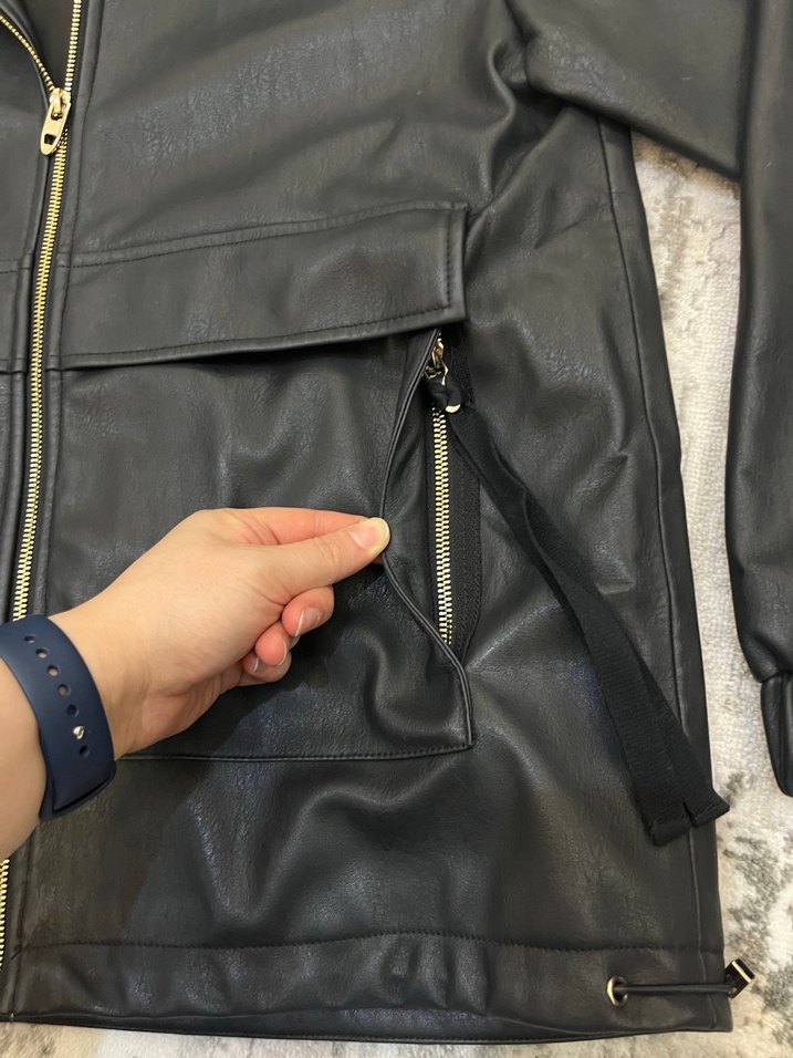 Zara Siyah Kapüşonlu Deri Ceket - Görsel 3