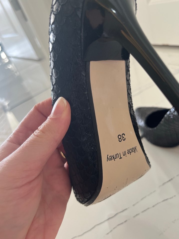 Siyah Yılan Desenli Stiletto Topuklu Kadın Ayakkabı - Görsel 4