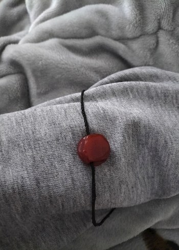 Kırmızı Taşlı Minimalist Kolye - Görsel 2