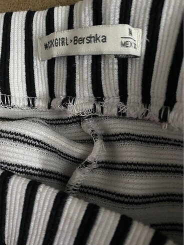 m Beden Bershka şort