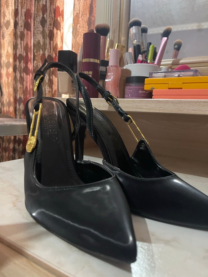 Siyah Rugan Tokalı Kadın Stiletto - Görsel 3