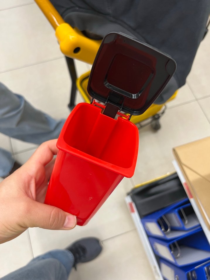 Masaüstü minyatür çöp konteyneri (5*20 cm) - Görsel 3