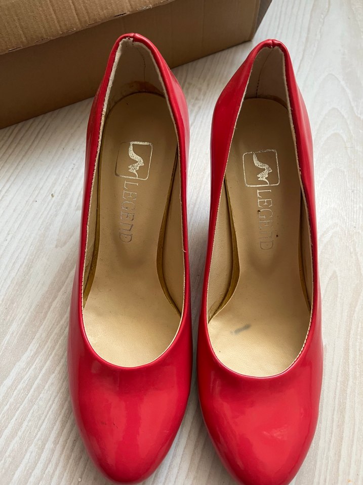 Klasik Rugan Kadın Topuklu Ayakkabı - Görsel 4