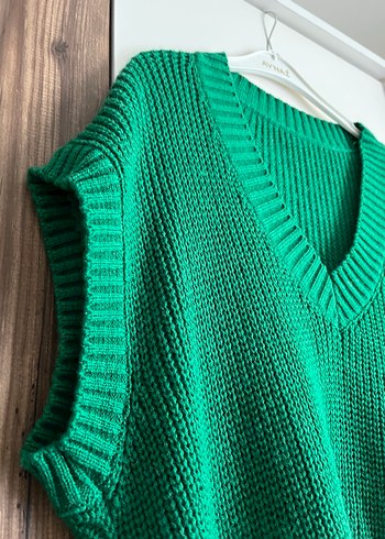 Kadın Yeşil V Yaka Triko Süveter - Görsel 4