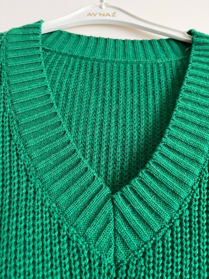Kadın Yeşil V Yaka Triko Süveter - Görsel 3