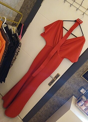 Kırmızı balık model abiye